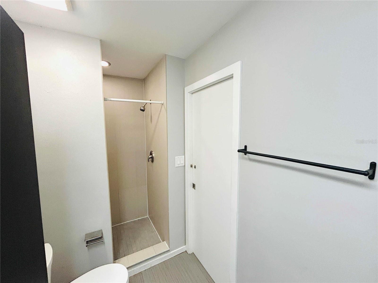 Image 32 of 43 For 7516 Sanibel Circle