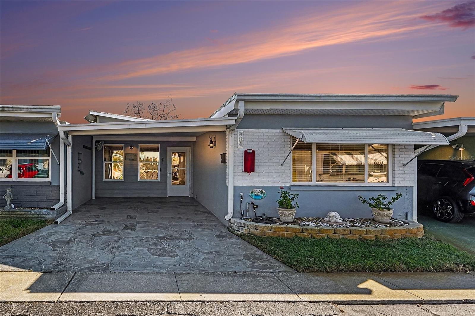 Details for 250 Rosery Road Nw 219, LARGO, FL 33770