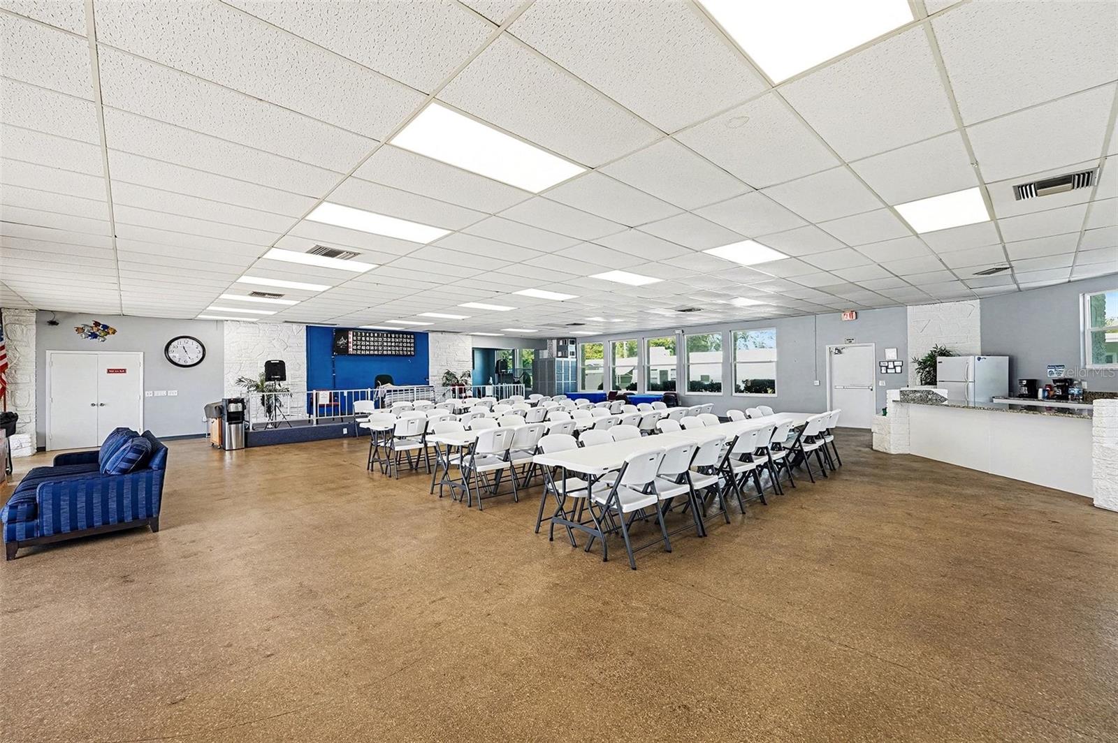 Image 22 of 26 For 250 Rosery Road Nw 219