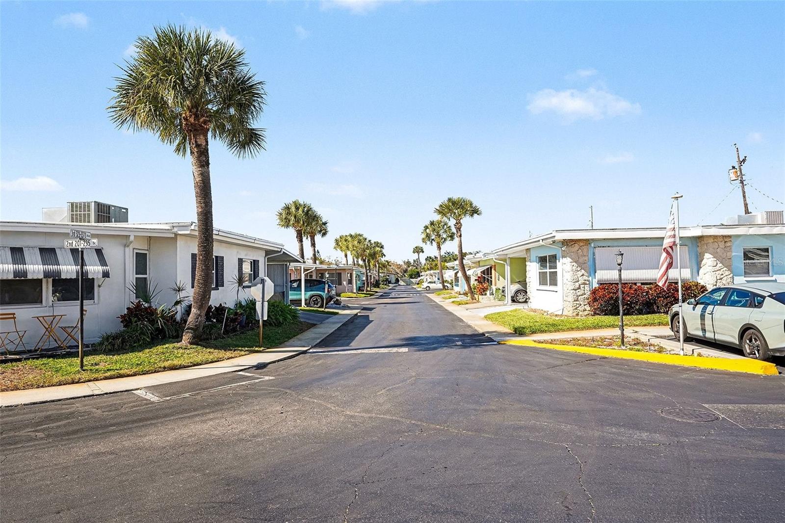 Image 23 of 26 For 250 Rosery Road Nw 219