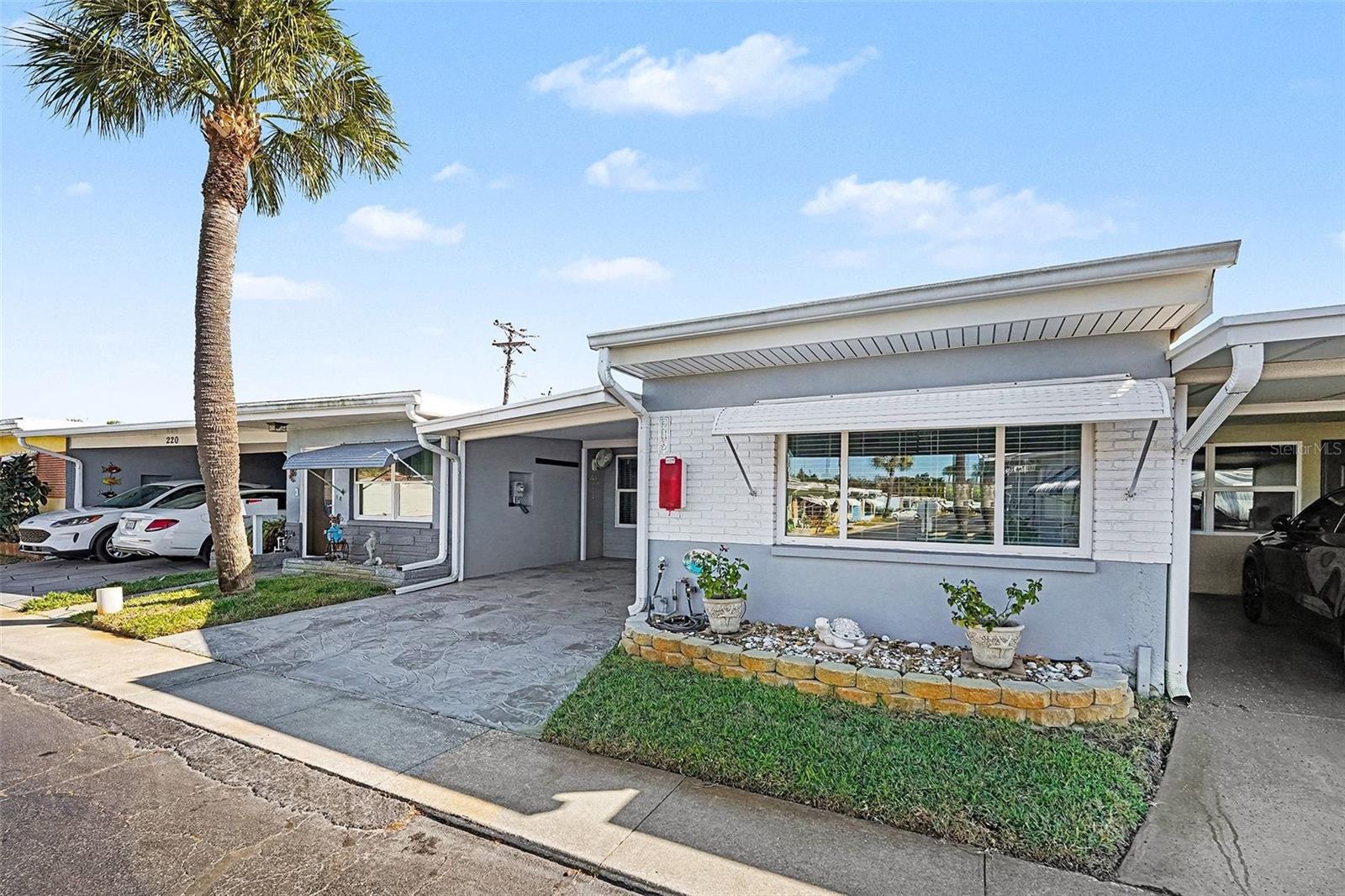 Image 3 of 26 For 250 Rosery Road Nw 219