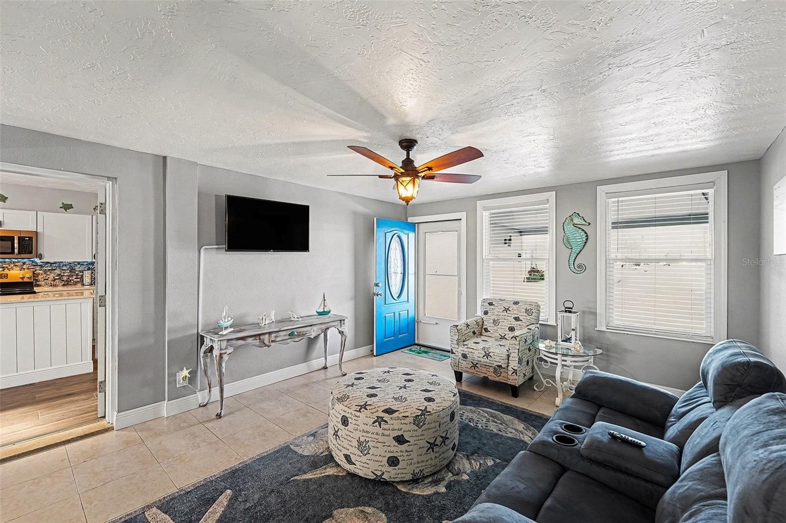 Image 8 of 26 For 250 Rosery Road Nw 219