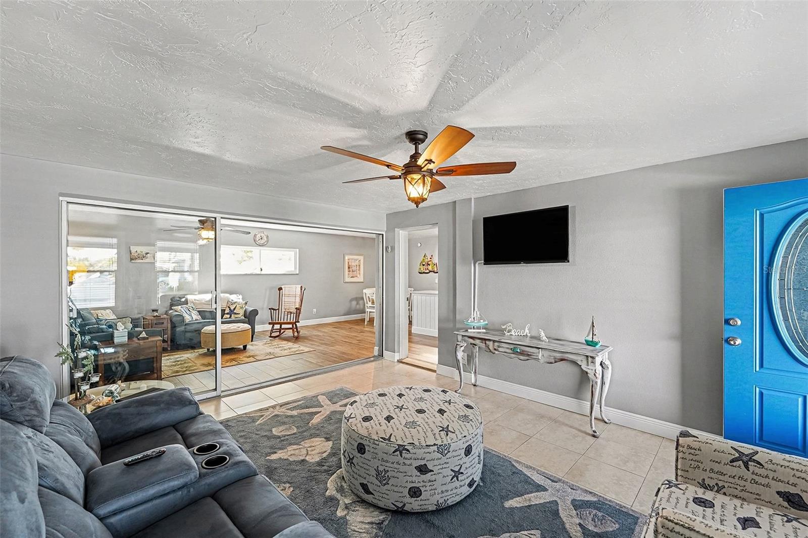 Image 9 of 26 For 250 Rosery Road Nw 219