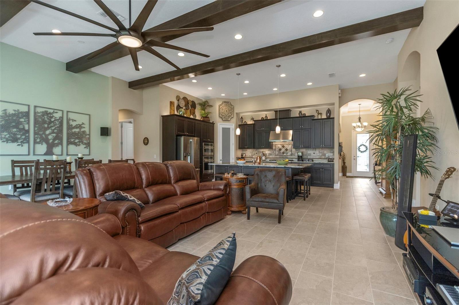 Image 15 of 57 For 4239 Woodland Retreat Boulevard