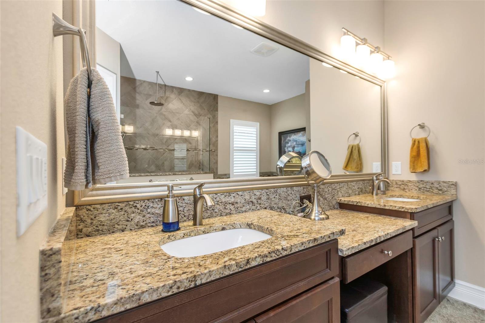 Image 24 of 57 For 4239 Woodland Retreat Boulevard