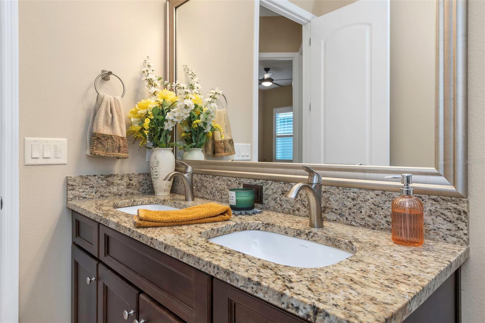 Image 33 of 57 For 4239 Woodland Retreat Boulevard