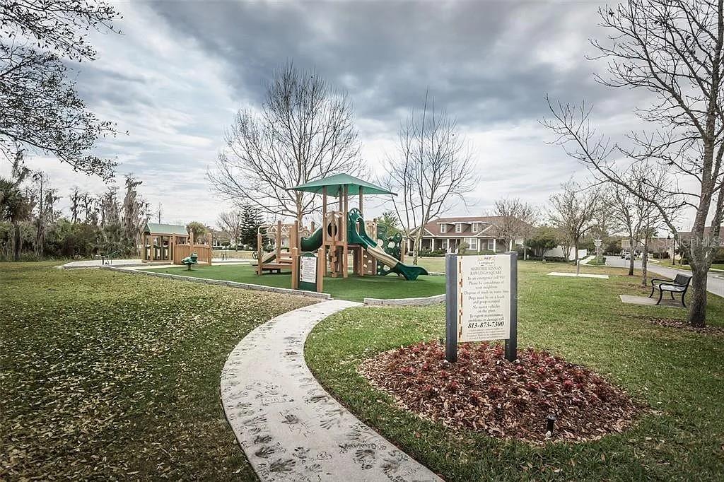 Image 52 of 57 For 4239 Woodland Retreat Boulevard