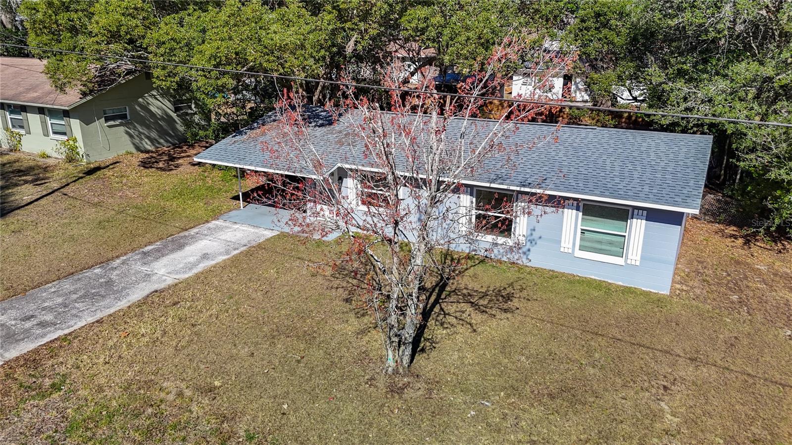 Image 4 of 46 For 27183 Thorncrest Avenue