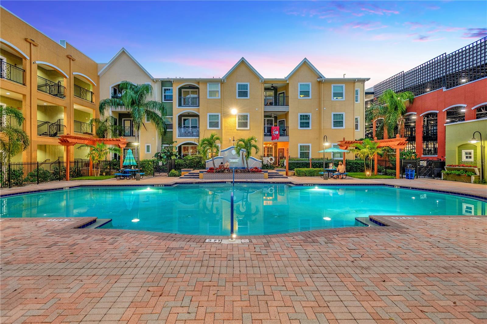 Image 3 of 9 For 1910 Palm Avenue 13304