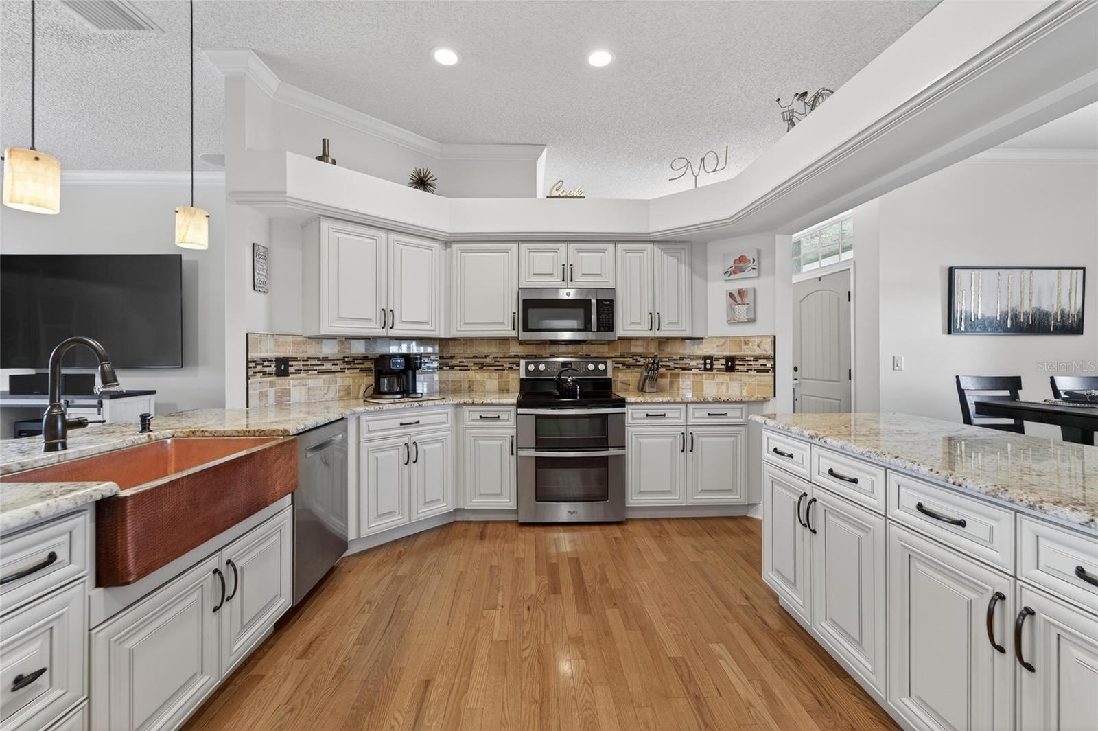 Image 27 of 82 For 3522 Fox Squirrel Lane