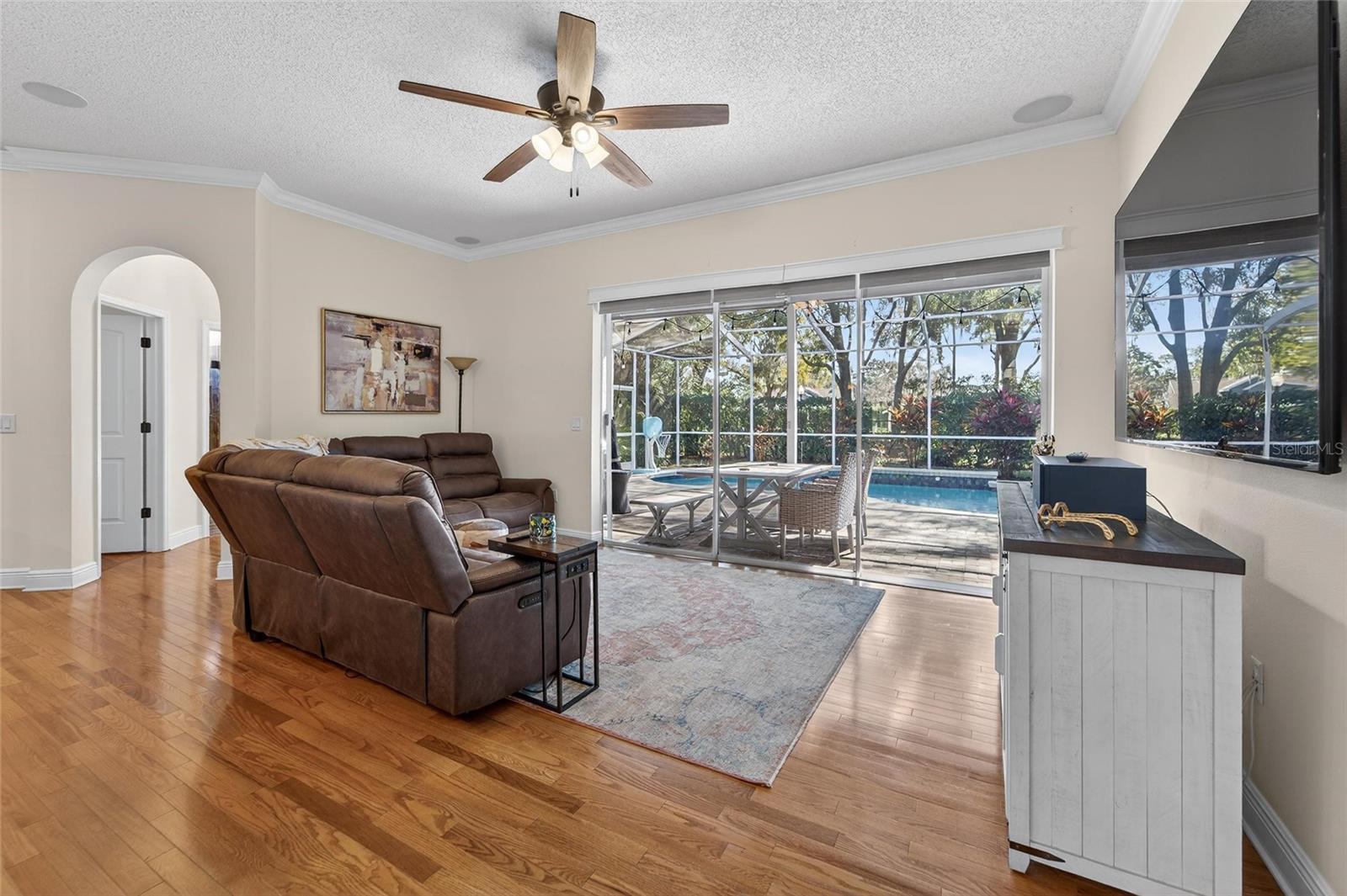 Image 35 of 82 For 3522 Fox Squirrel Lane