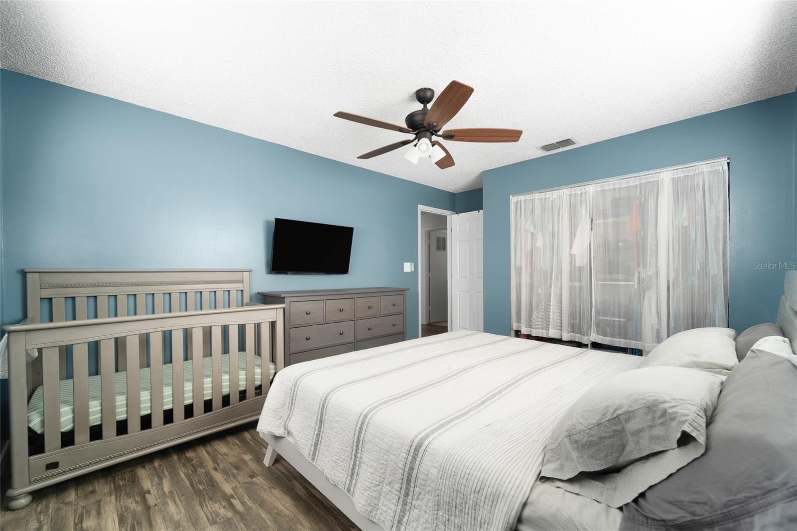 Image 10 of 20 For 1221 36th Terrace N