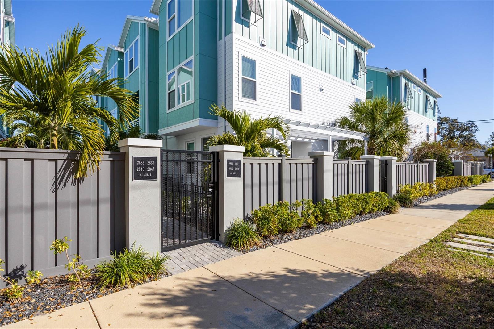 Details for 2843 1st Avenue S, ST PETERSBURG, FL 33712