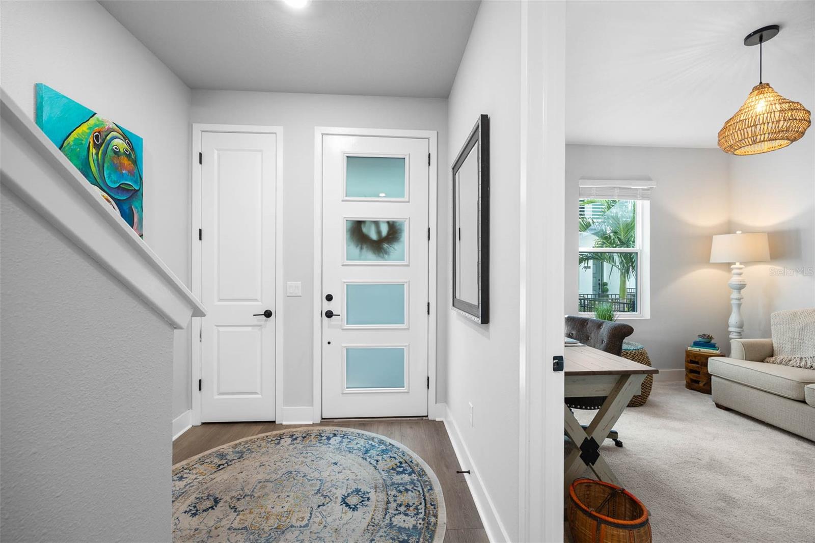 Image 27 of 46 For 2843 1st Avenue S