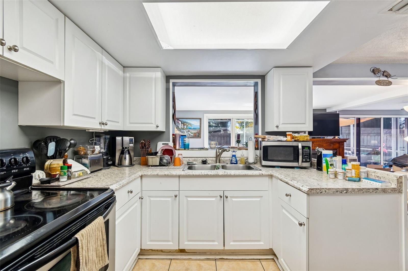 Image 13 of 33 For 7840 Coventry Drive