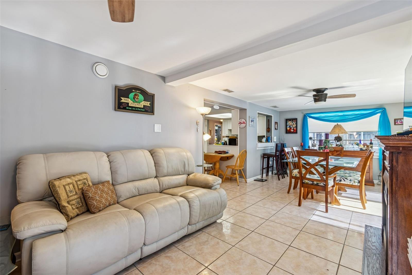 Image 17 of 33 For 7840 Coventry Drive