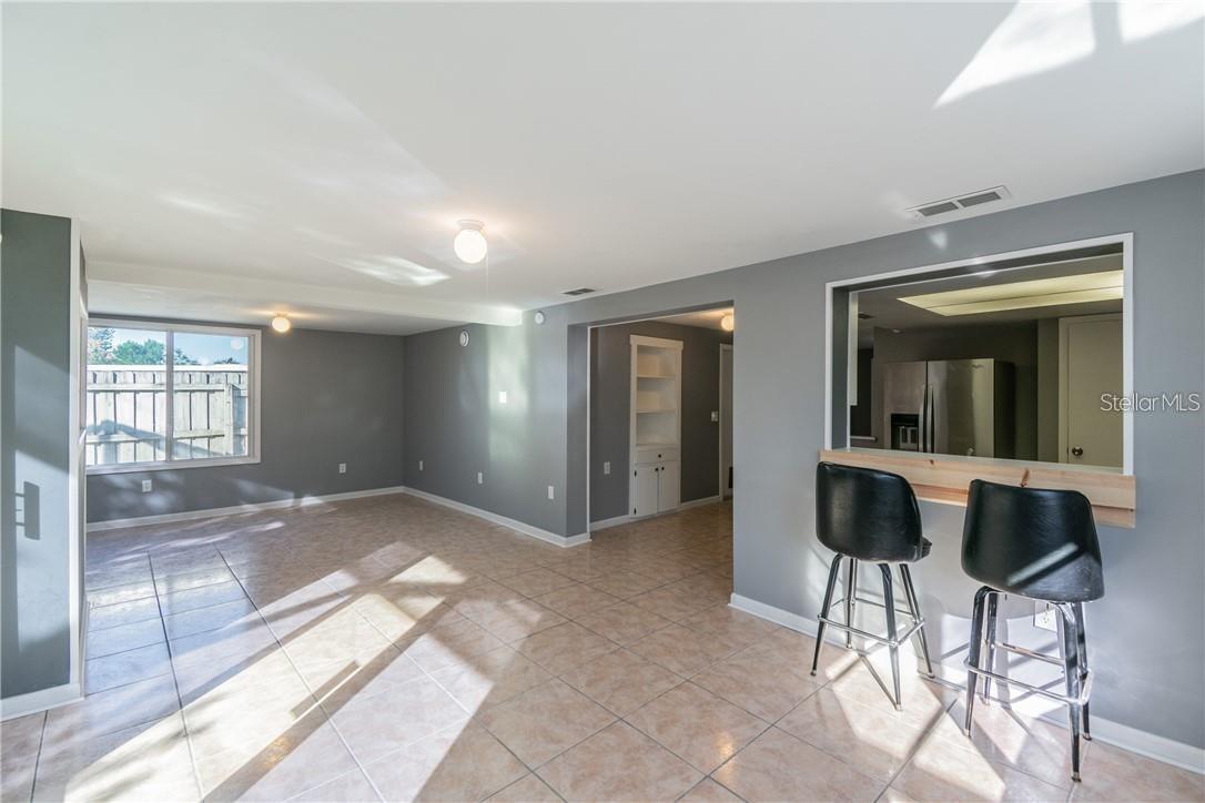 Image 22 of 33 For 7840 Coventry Drive