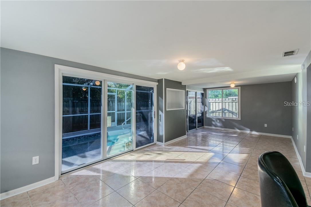 Image 24 of 33 For 7840 Coventry Drive