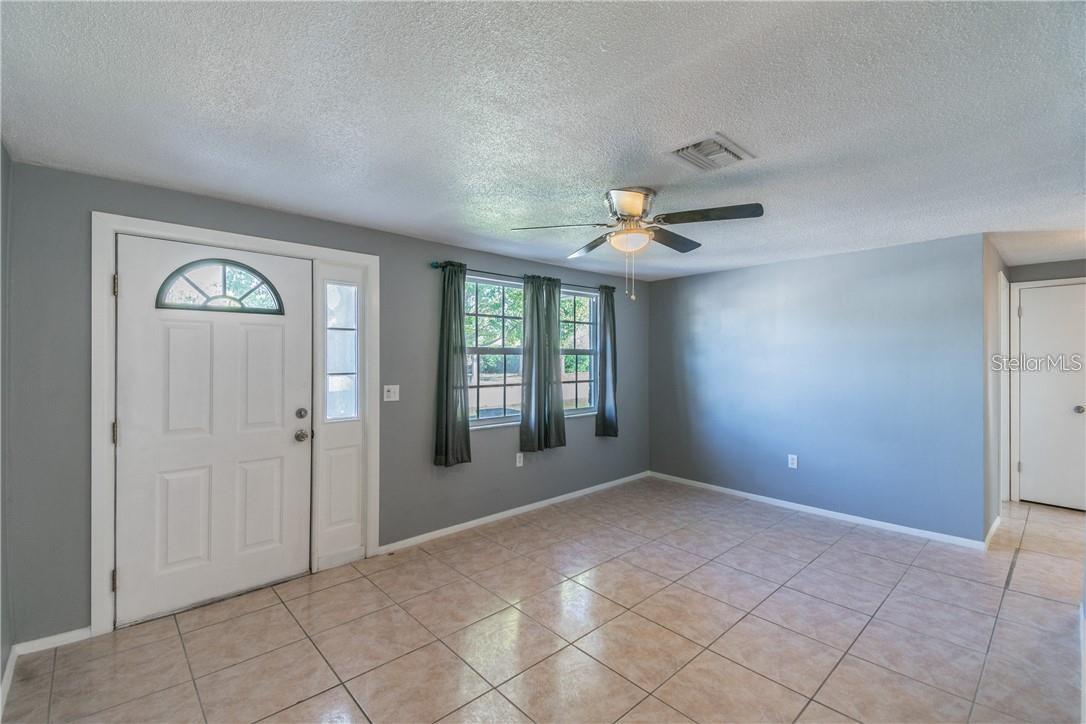 Image 6 of 33 For 7840 Coventry Drive