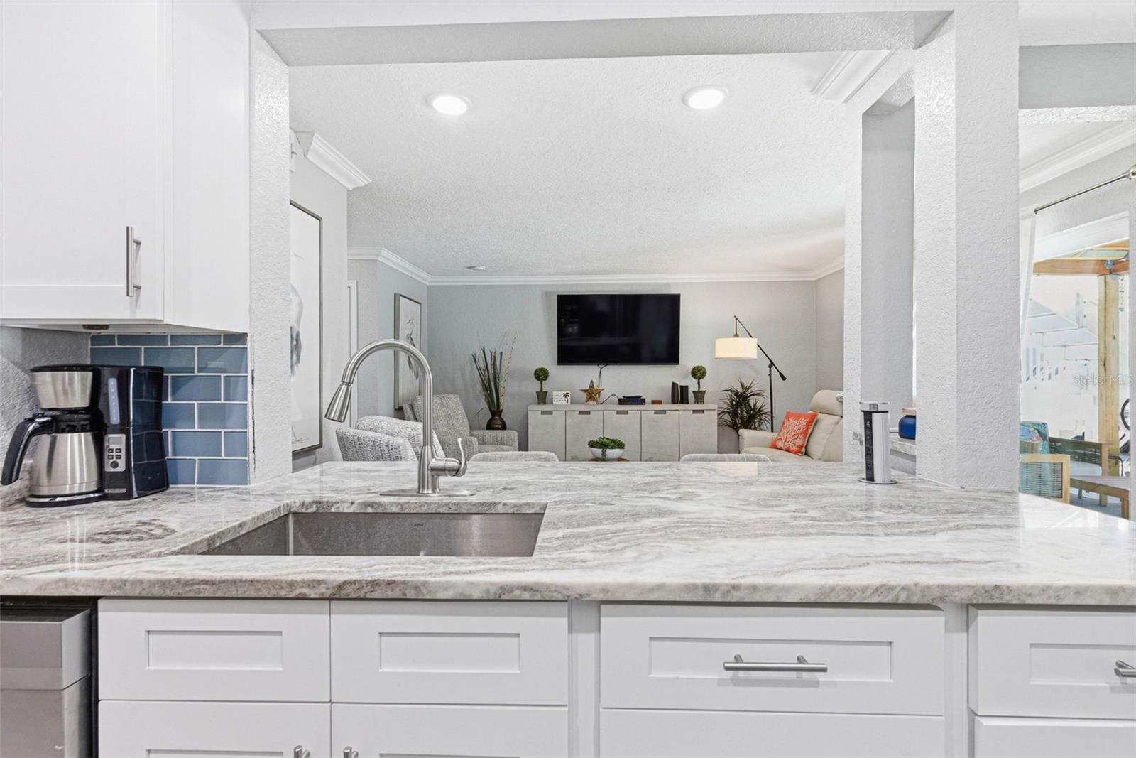 Image 19 of 48 For 3775 40th Lane S G