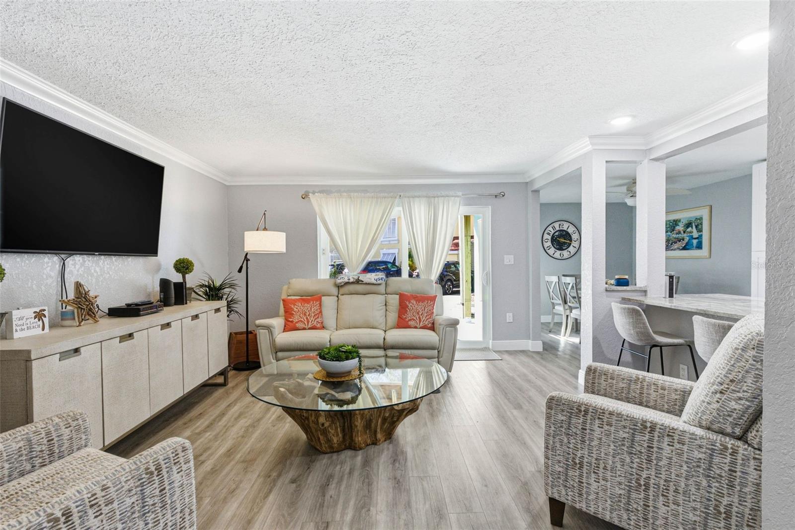 Image 6 of 48 For 3775 40th Lane S G