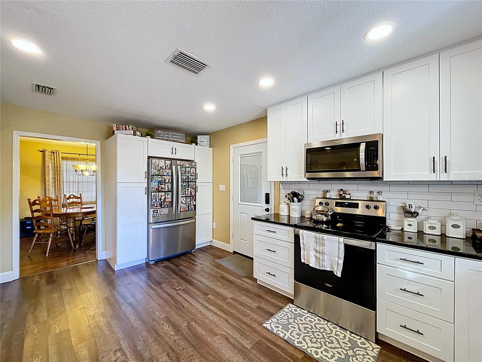 Image 18 of 43 For 1303 Trapnell Road