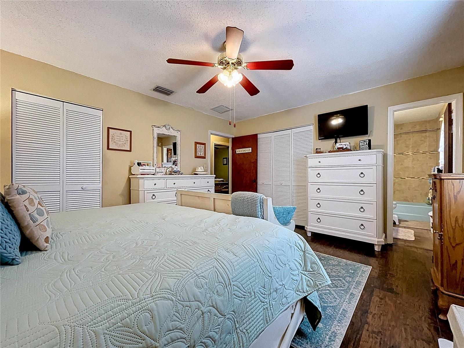 Image 21 of 43 For 1303 Trapnell Road