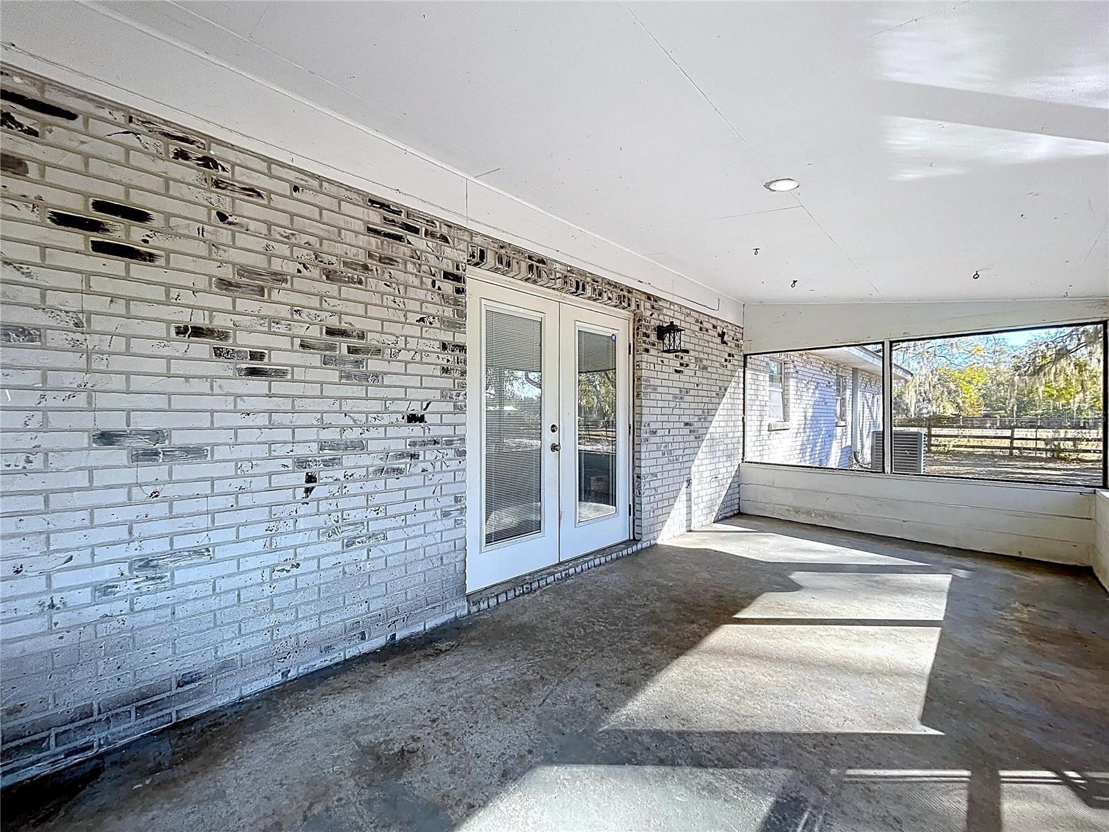 Image 33 of 43 For 1303 Trapnell Road