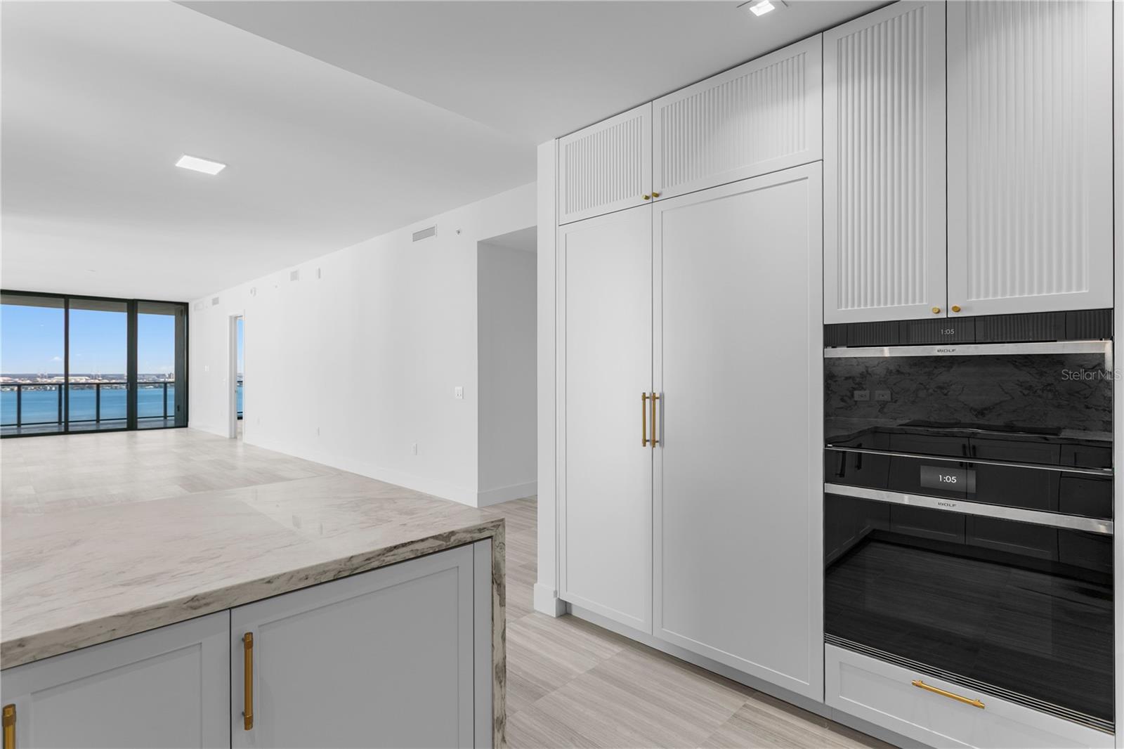 Image 16 of 93 For 3015 Ysabella Avenue 2301