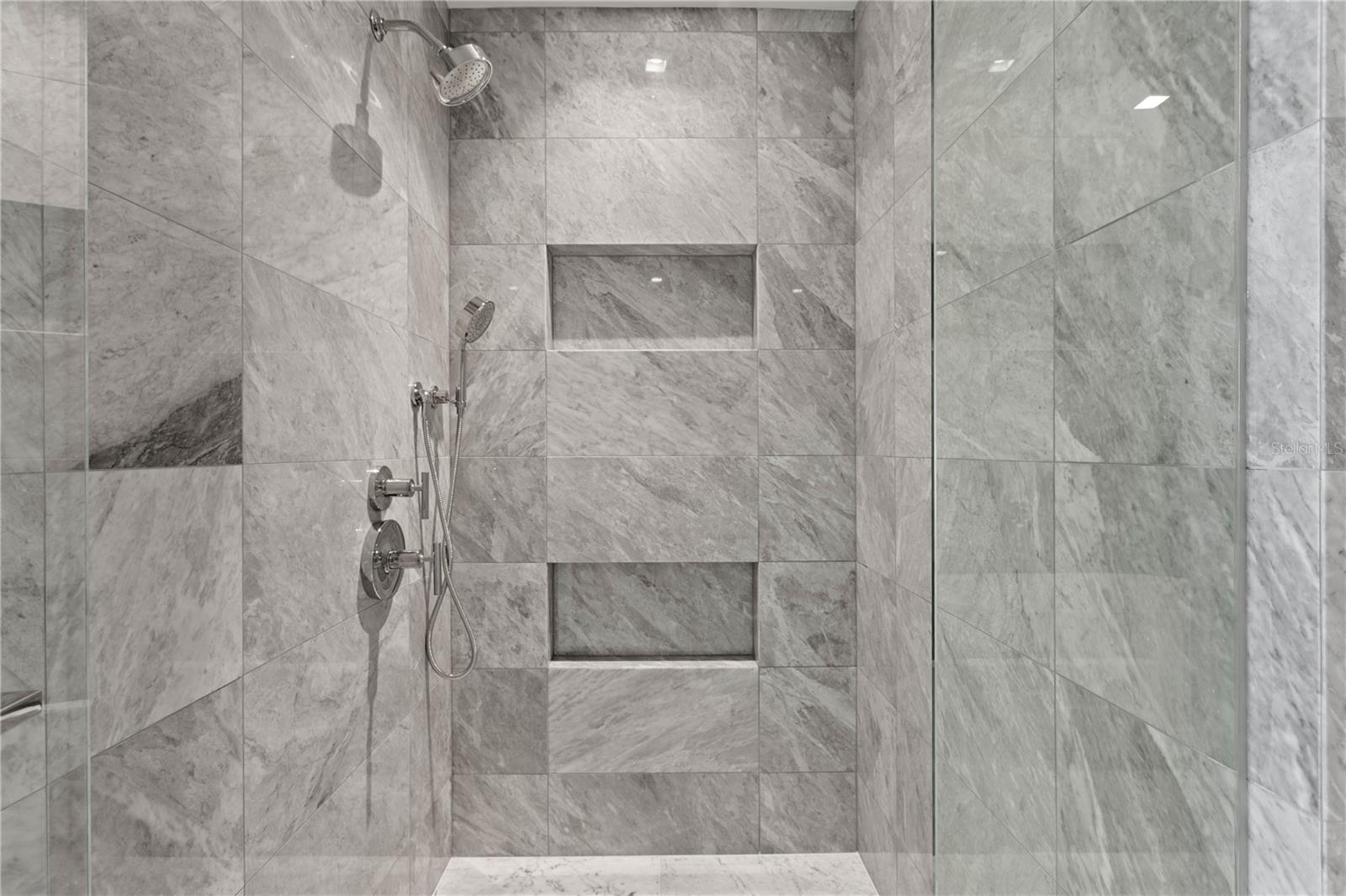 Image 29 of 93 For 3015 Ysabella Avenue 2301