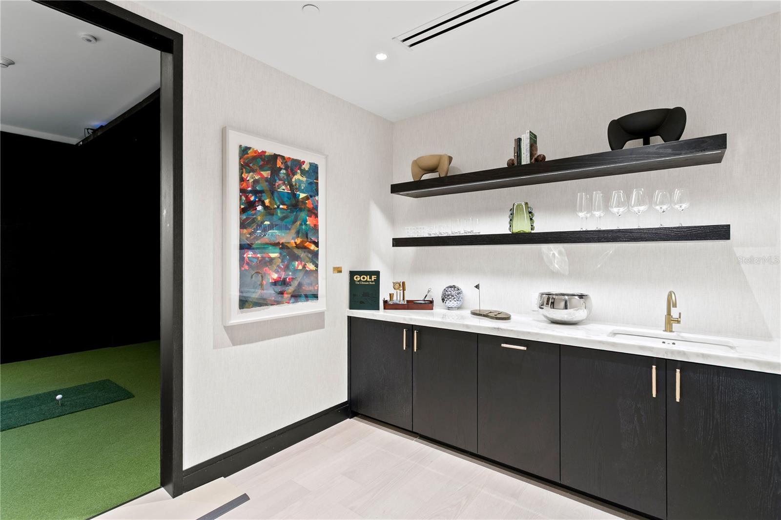 Image 63 of 93 For 3015 Ysabella Avenue 2301