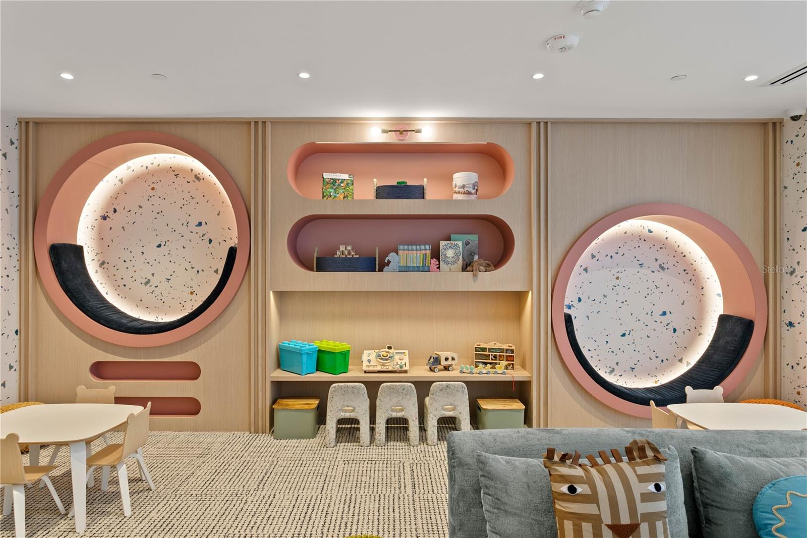 Image 68 of 93 For 3015 Ysabella Avenue 2301