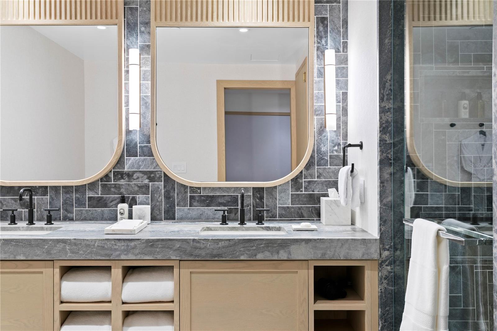 Image 92 of 93 For 3015 Ysabella Avenue 2301