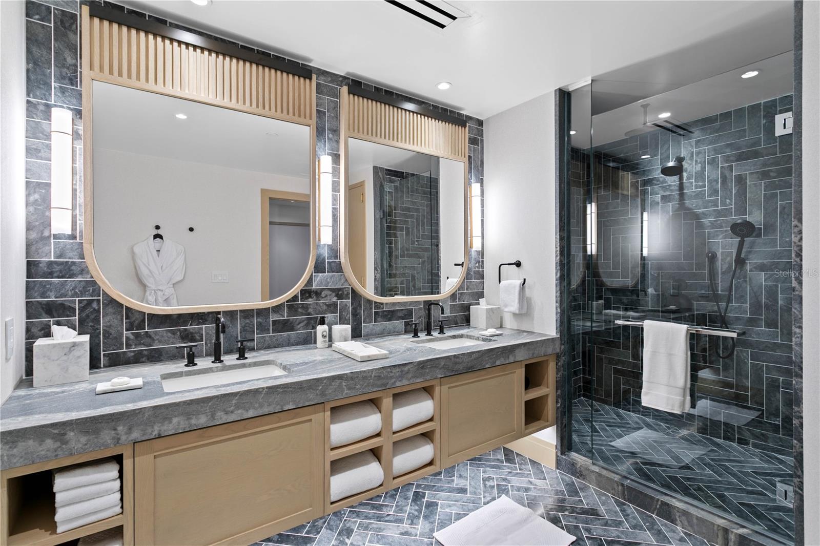 Image 93 of 93 For 3015 Ysabella Avenue 2301