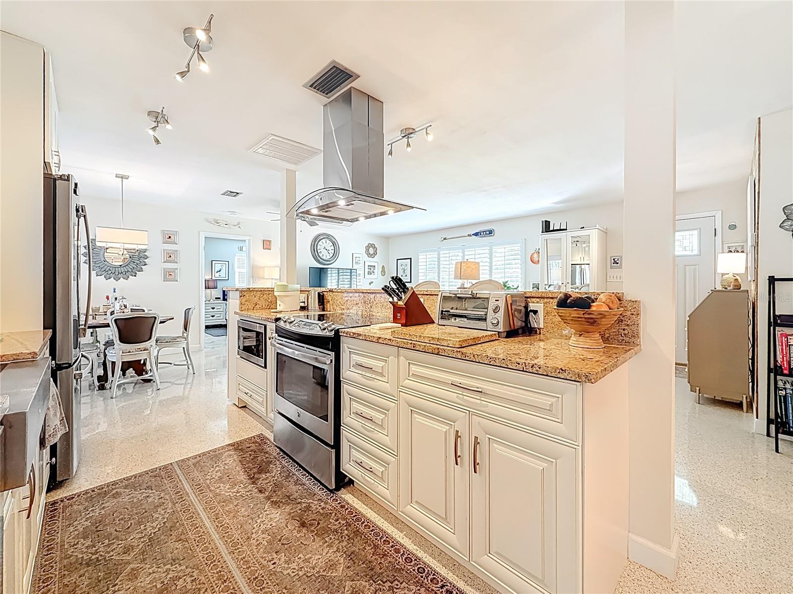 Image 19 of 64 For 2381 Sarazen Drive