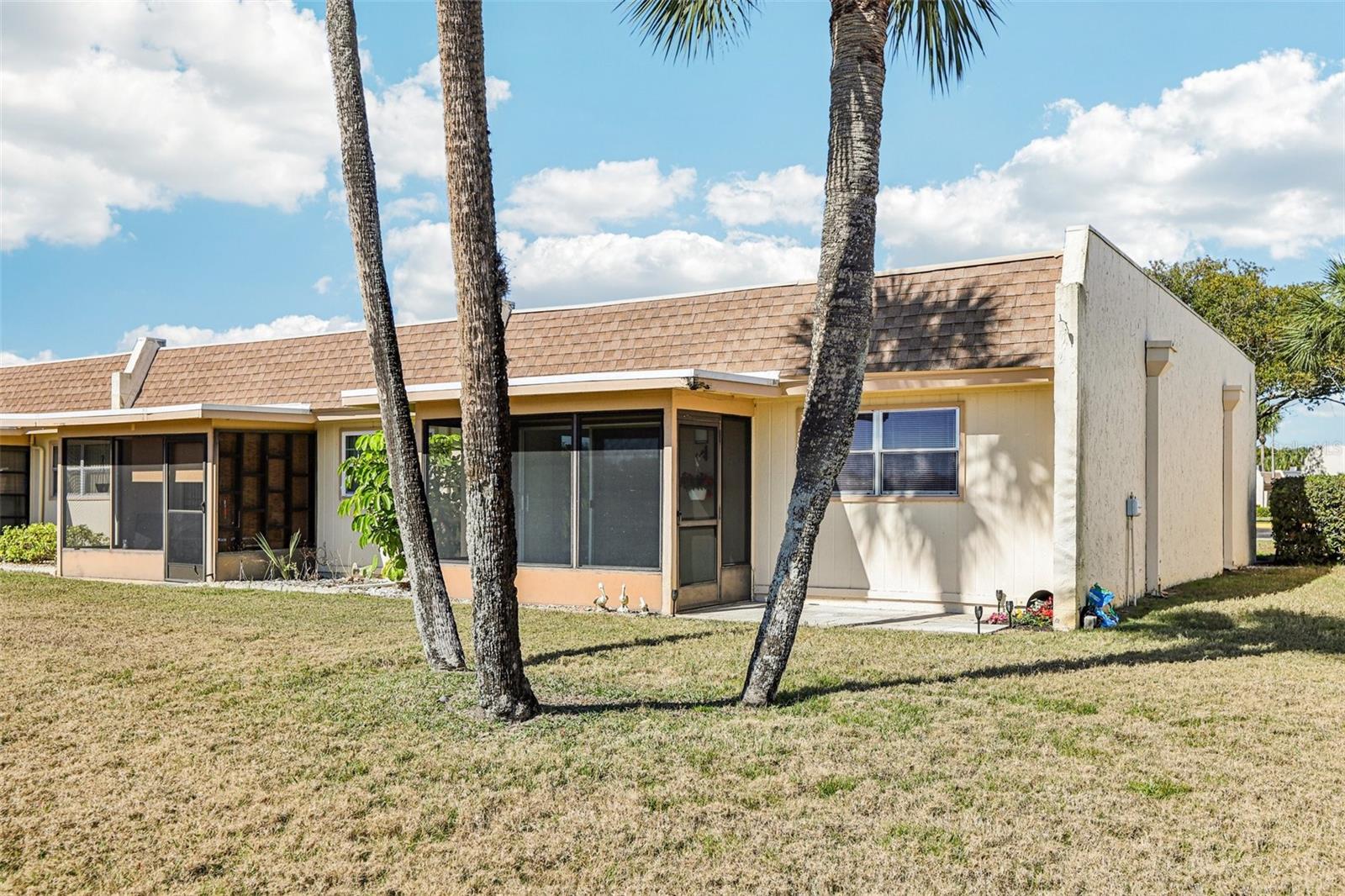 Image 31 of 36 For 11120 Carriage Hill Drive 1