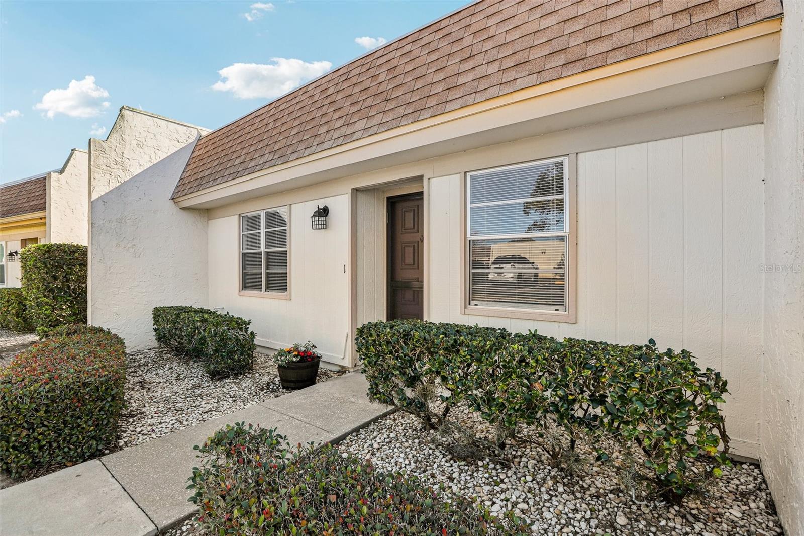 Image 5 of 36 For 11120 Carriage Hill Drive 1