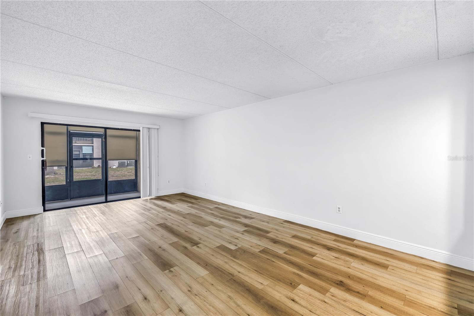 Image 14 of 29 For 2255 62nd Avenue N 2102