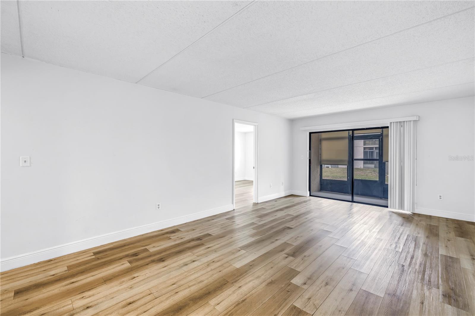 Image 15 of 29 For 2255 62nd Avenue N 2102