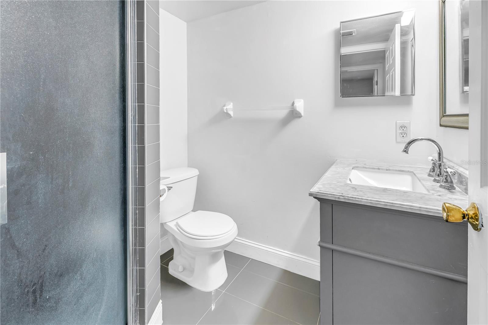 Image 26 of 29 For 2255 62nd Avenue N 2102