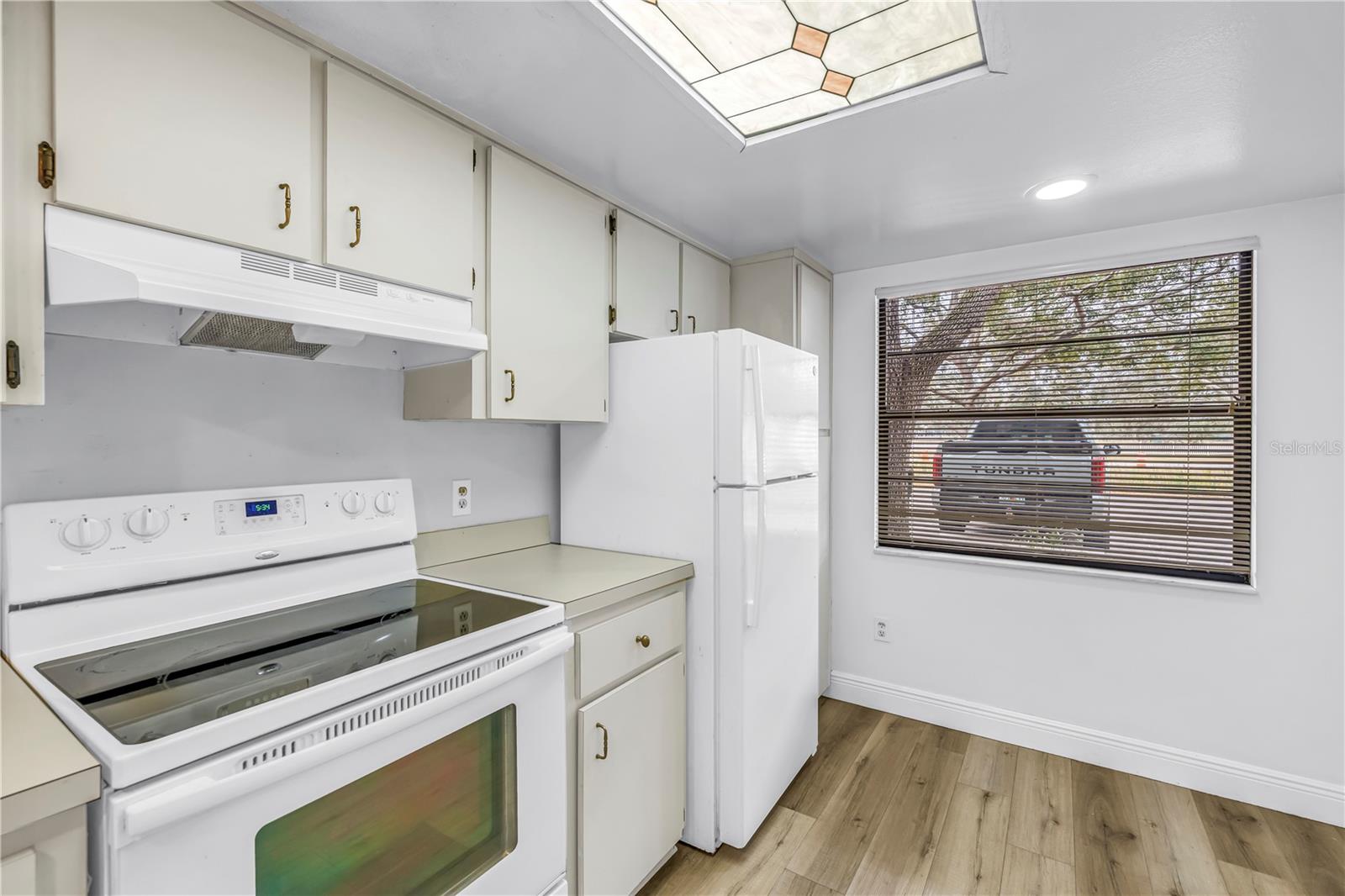 Image 7 of 29 For 2255 62nd Avenue N 2102