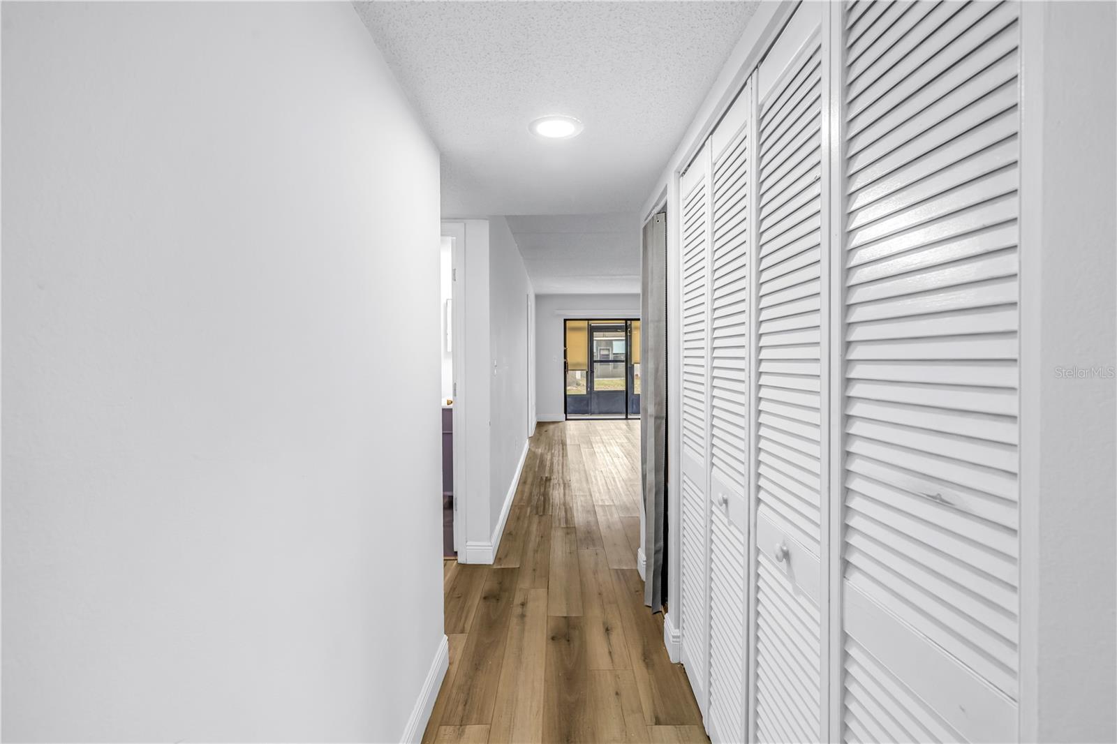 Image 9 of 29 For 2255 62nd Avenue N 2102