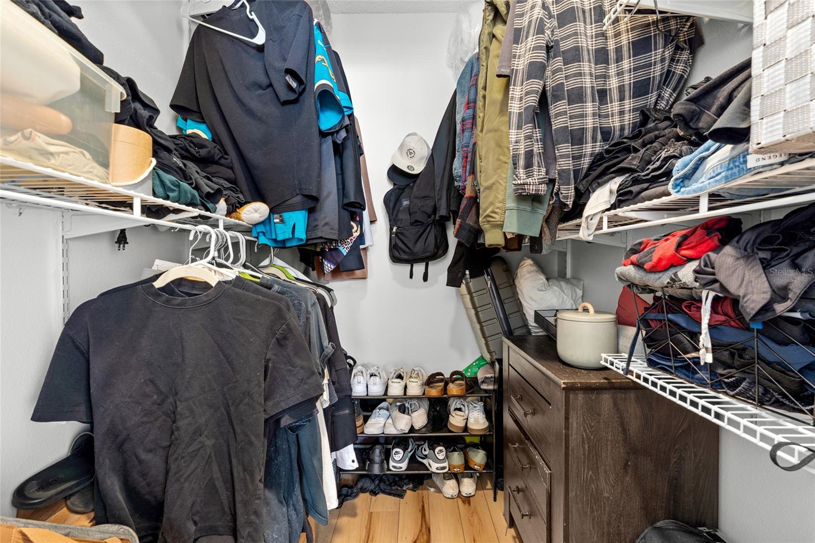 Image 20 of 37 For 5768 Calais Boulevard N 2