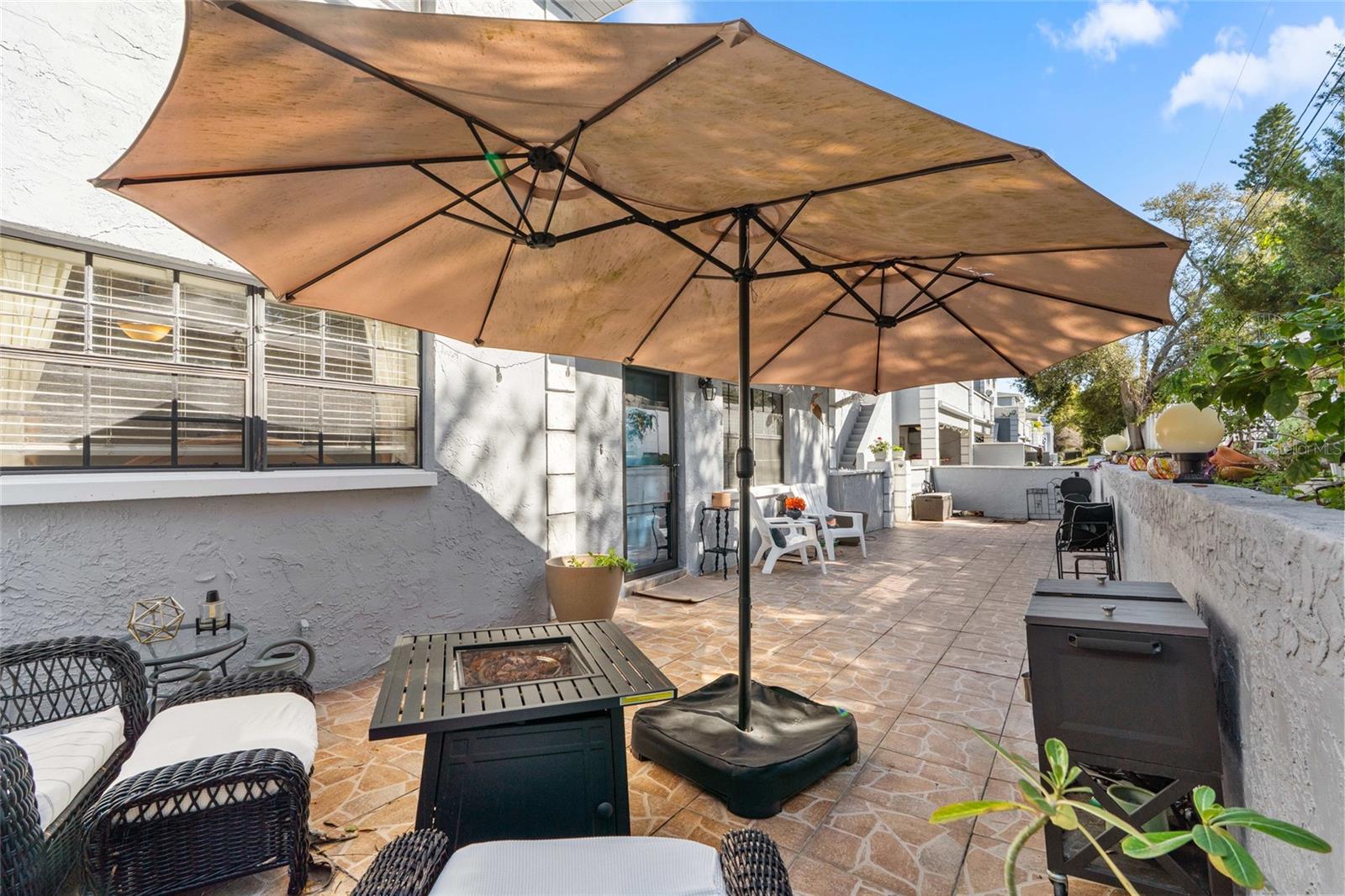 Image 30 of 37 For 5768 Calais Boulevard N 2