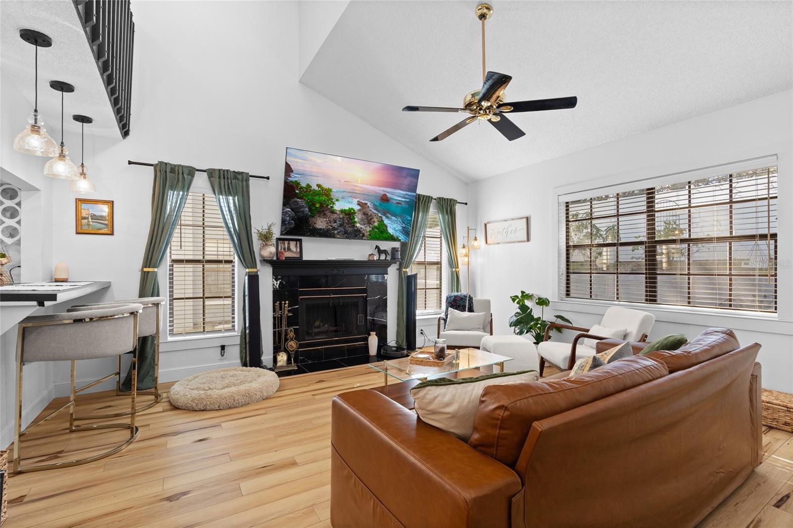 Image 5 of 37 For 5768 Calais Boulevard N 2