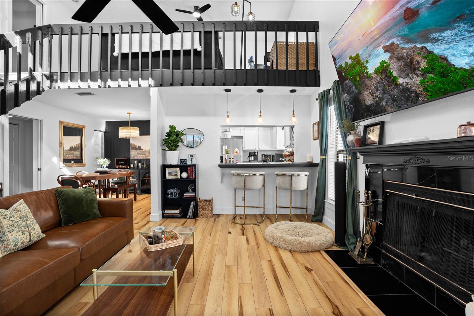 Image 8 of 37 For 5768 Calais Boulevard N 2