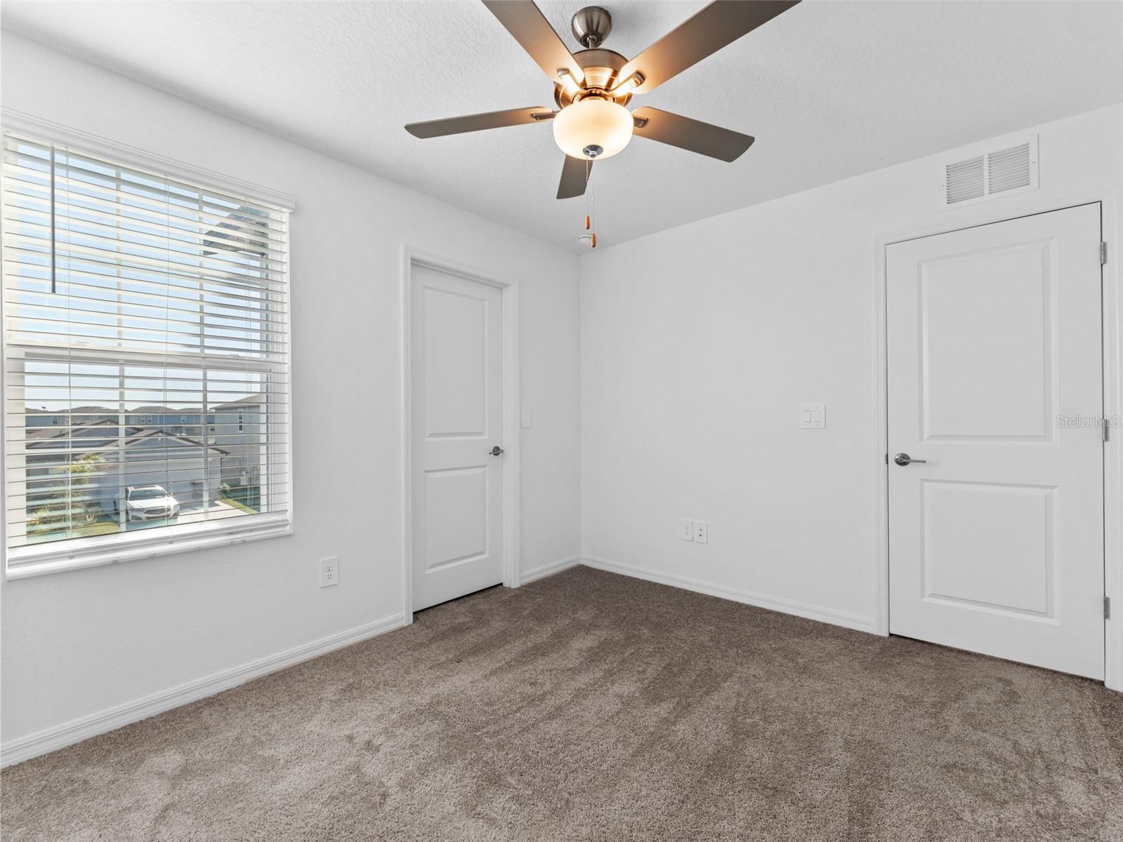 Image 12 of 16 For 11628 Radiant Shore Loop