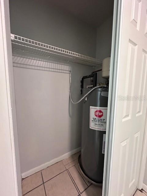 Image 11 of 13 For 10407 Jasmine Avenue B