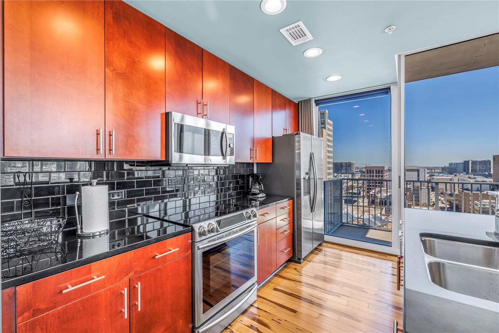 Image 10 of 77 For 777 Ashley Drive 1614