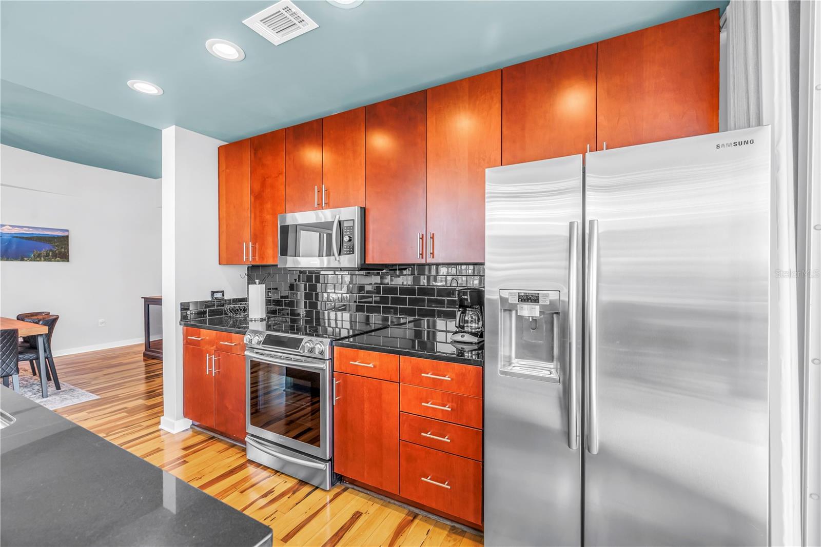 Image 15 of 77 For 777 Ashley Drive 1614